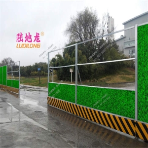 城市道路围挡安装时怎么减少对行人和车辆的影响